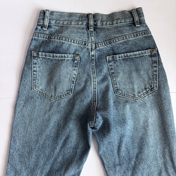 PacSun Women's Blue Ripped Straight Leg Jeans - Picture 9 of 10